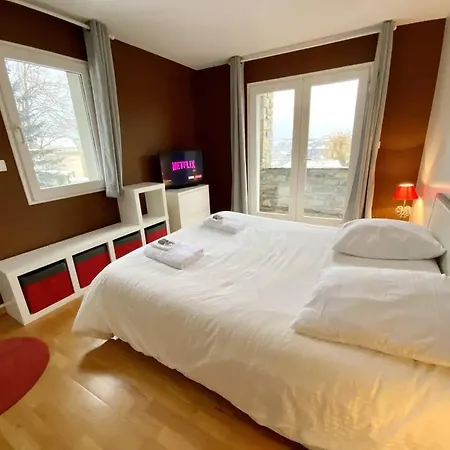 Chalet Spacieux A Lary Soulan Avec Vue Montagne Et Terrasse Alpehytte *
